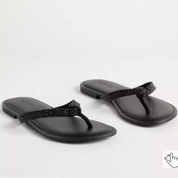 Torrid Rhinestone Knot Flip Flops - Picture 1 of 10